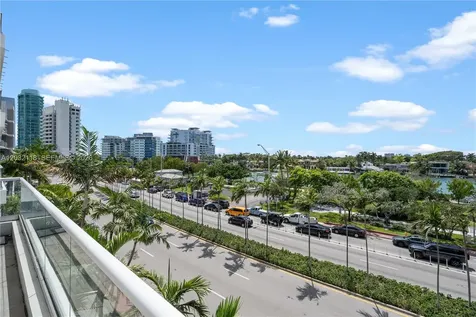 6362 Collins Avenue Miami Beach FL 33141