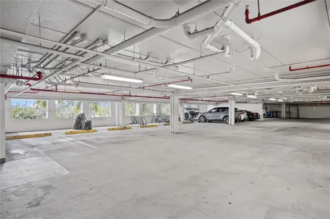 6362 Collins Avenue Miami Beach FL 33141