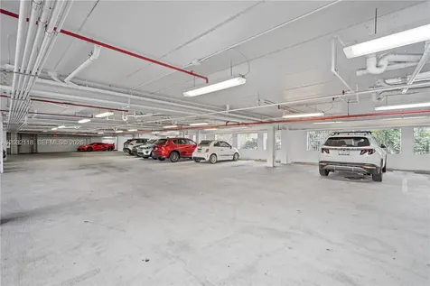 6362 Collins Avenue Miami Beach FL 33141