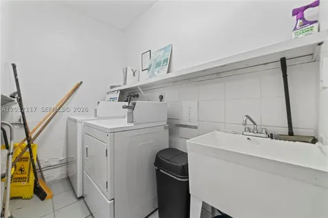 4812 NE 23rd Avenue Fort Lauderdale FL 33308