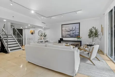 520 Brickell Key Drive Miami FL 33131