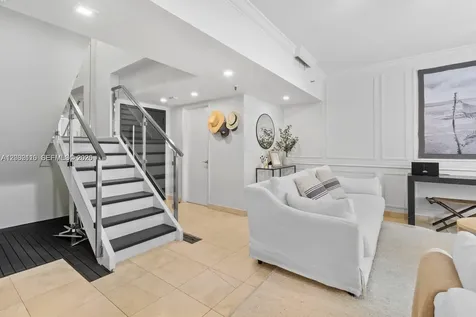 520 Brickell Key Drive Miami FL 33131