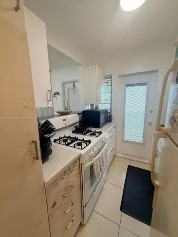 900 Euclid Avenue Miami Beach FL 33139