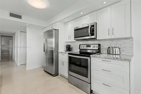 2017 S Ocean Drive Hallandale Beach FL 33009