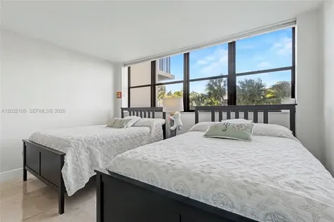 2017 S Ocean Drive Hallandale Beach FL 33009