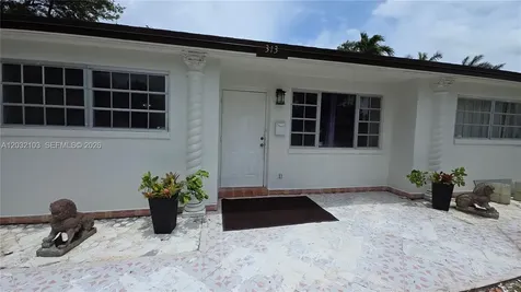 313 SW 2nd Terrace Hallandale Beach FL 33009