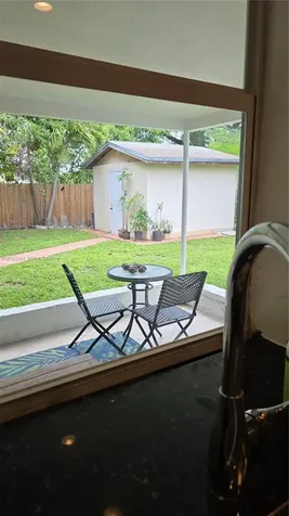 313 SW 2nd Terrace Hallandale Beach FL 33009