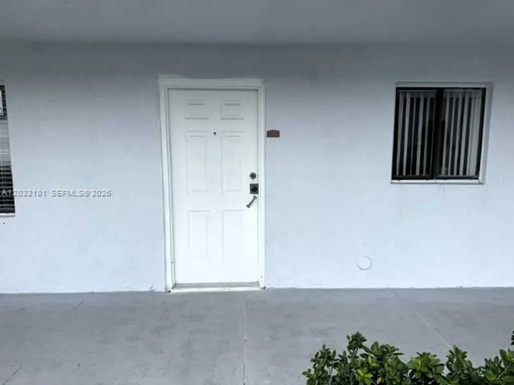 6011 W 24th Avenue Hialeah FL 33016