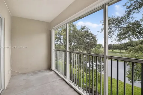 1101 SW 128th Terrace Pembroke Pines FL 33027