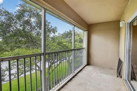 1101 SW 128th Terrace Pembroke Pines FL 33027