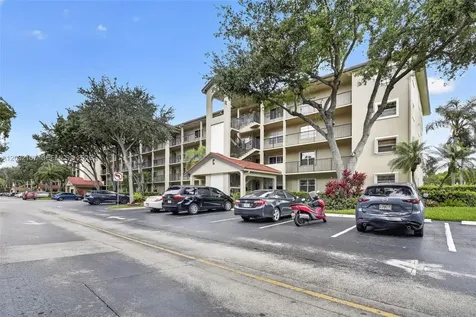 1101 SW 128th Terrace Pembroke Pines FL 33027