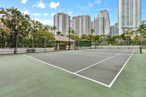 520 Brickell Key Drive Miami FL 33131