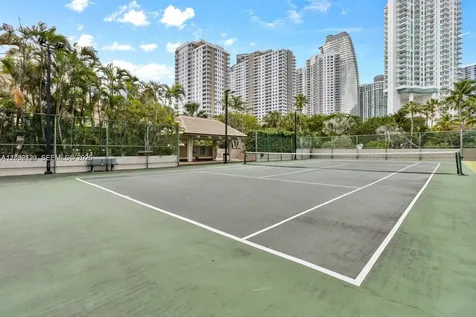 520 Brickell Key Drive Miami FL 33131