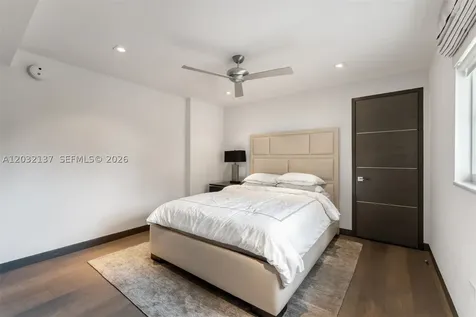 5021 NE London Walk Terrace Miami FL 33138