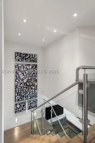 5021 NE London Walk Terrace Miami FL 33138