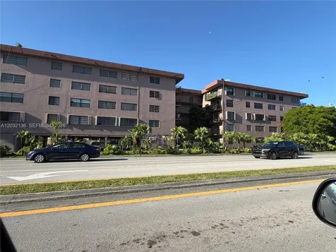605 NW 72nd Avenue Miami FL 33126