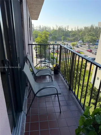 605 NW 72nd Avenue Miami FL 33126