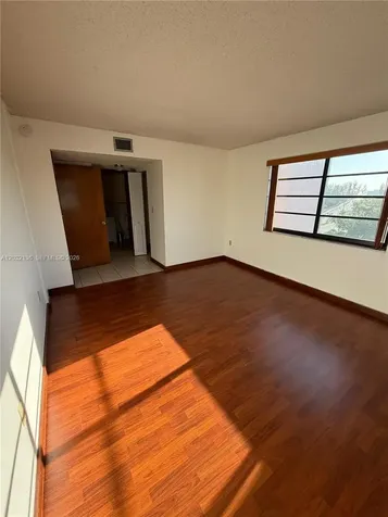 605 NW 72nd Avenue Miami FL 33126