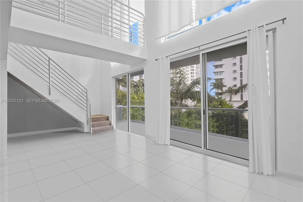 6362 Collins Avenue Miami Beach FL 33141