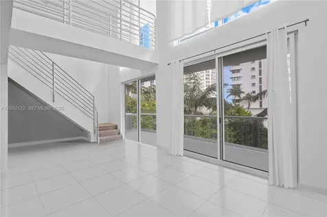 6362 Collins Avenue Miami Beach FL 33141