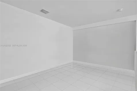 6362 Collins Avenue Miami Beach FL 33141