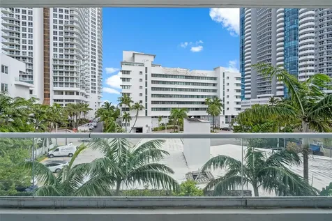 6362 Collins Avenue Miami Beach FL 33141