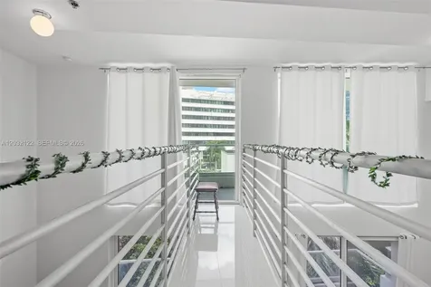 6362 Collins Avenue Miami Beach FL 33141