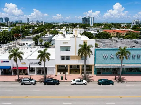 7326 Collins Avenue Miami Beach FL 33141