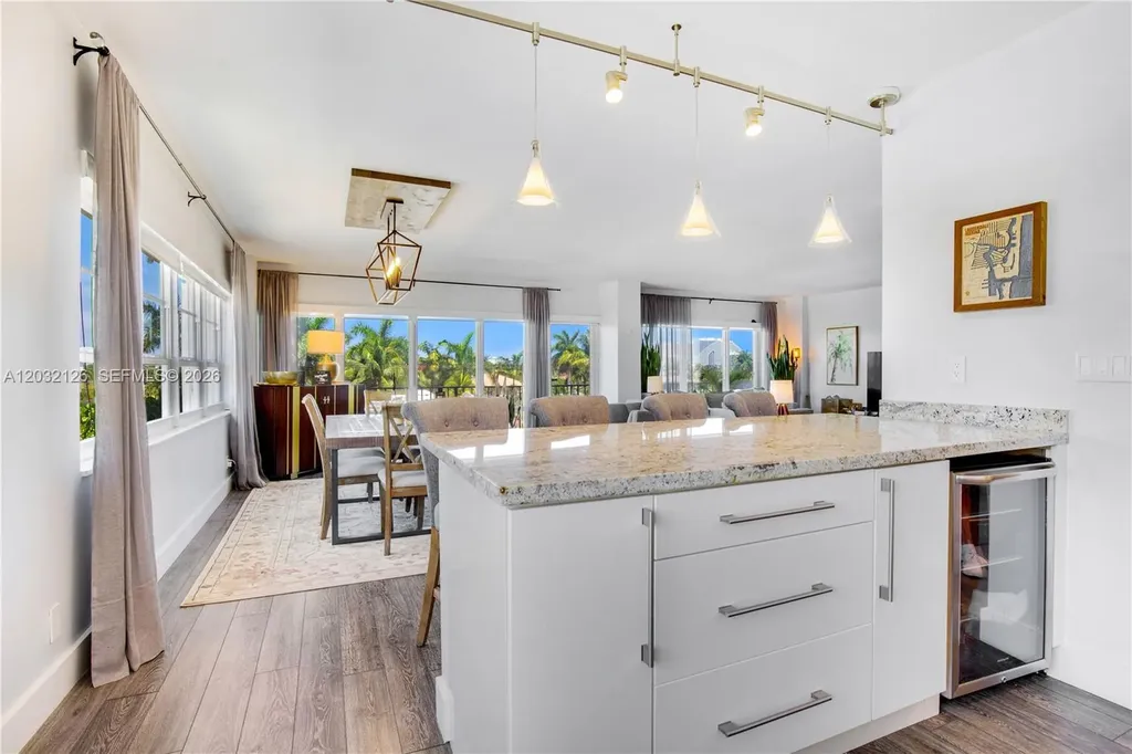 2500 E Las Olas Boulevard Fort Lauderdale FL 33301