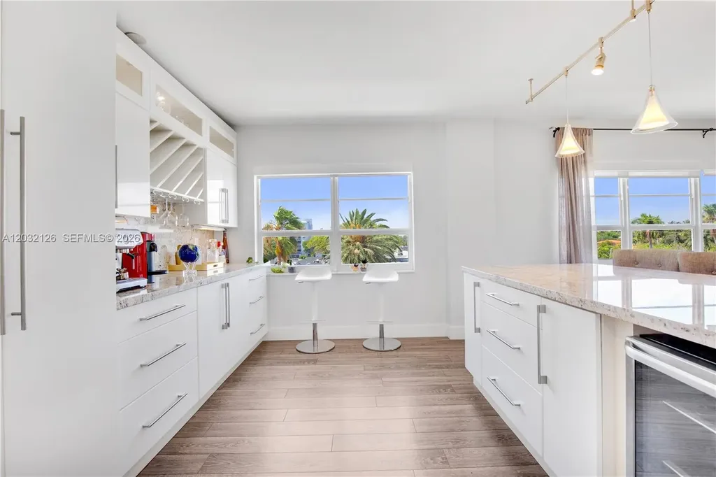 2500 E Las Olas Boulevard Fort Lauderdale FL 33301