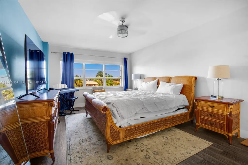 2500 E Las Olas Boulevard Fort Lauderdale FL 33301