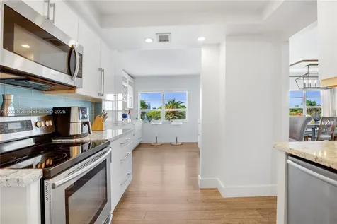 2500 E Las Olas Boulevard Fort Lauderdale FL 33301