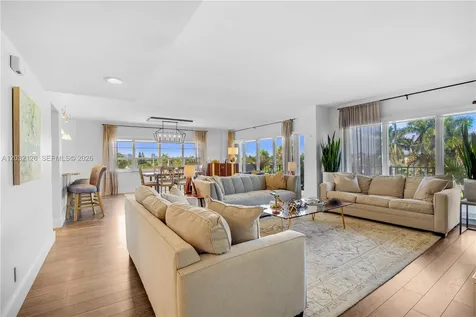 2500 E Las Olas Boulevard Fort Lauderdale FL 33301