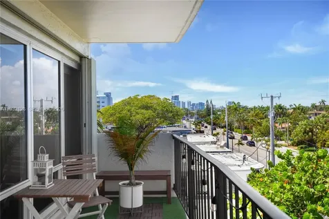 2500 E Las Olas Boulevard Fort Lauderdale FL 33301