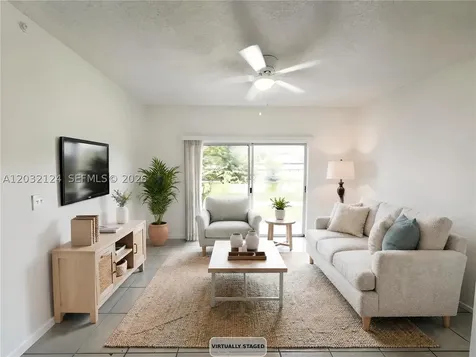 1701 NW 96th Terrace Pembroke Pines FL 33024