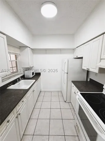 1701 NW 96th Terrace Pembroke Pines FL 33024