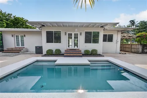 10025 NE 3rd Avenue Miami Shores FL 33138