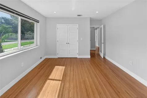 10025 NE 3rd Avenue Miami Shores FL 33138