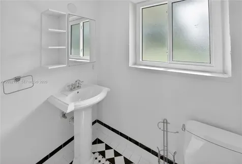 10025 NE 3rd Avenue Miami Shores FL 33138