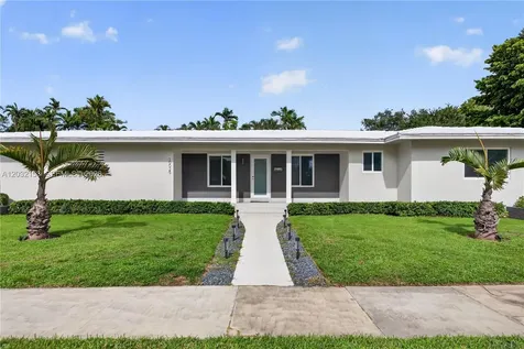 10025 NE 3rd Avenue Miami Shores FL 33138