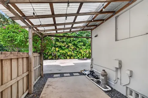 10025 NE 3rd Avenue Miami Shores FL 33138