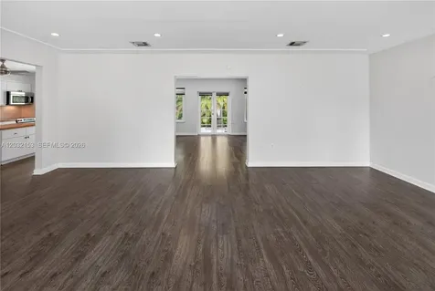 10025 NE 3rd Avenue Miami Shores FL 33138
