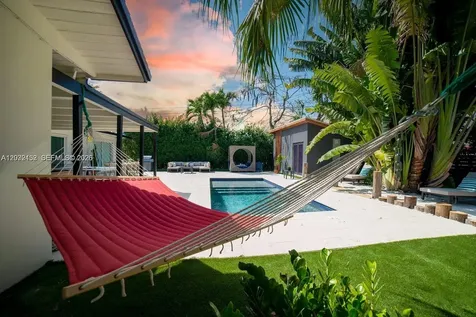 18800 Belmont Drive Cutler Bay FL 33157