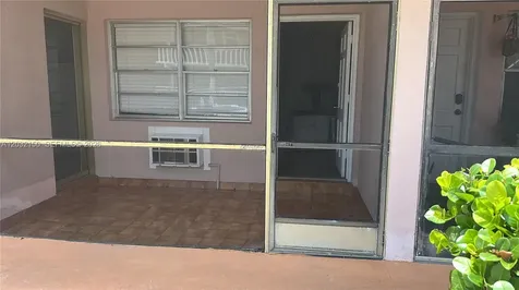 160 NE 8th Avenue Hallandale Beach FL 33009