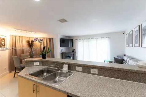 7907 N Silverado Circle Davie FL 33024