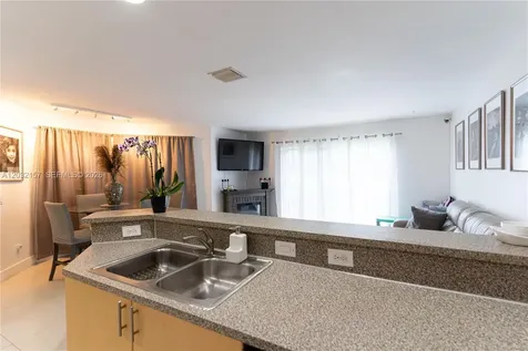 7907 N Silverado Circle Davie FL 33024