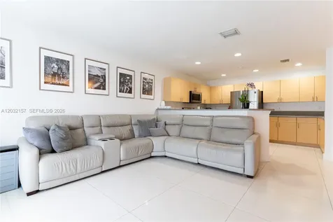 7907 N Silverado Circle Davie FL 33024