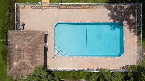7907 N Silverado Circle Davie FL 33024