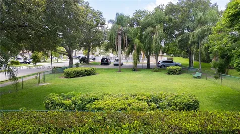 7907 N Silverado Circle Davie FL 33024