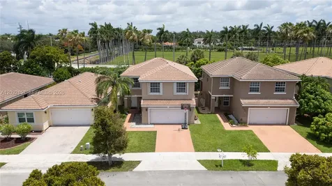 7907 N Silverado Circle Davie FL 33024